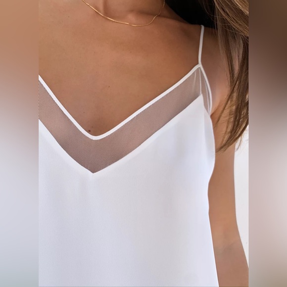 Aritzia Babaton Galen Camisole Tank Top Lemongrass Size XXS - Picture 10 of 13